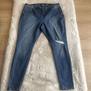 DIP Size 16 W Blue, High Rise‎ Skinny Jeans Repreve